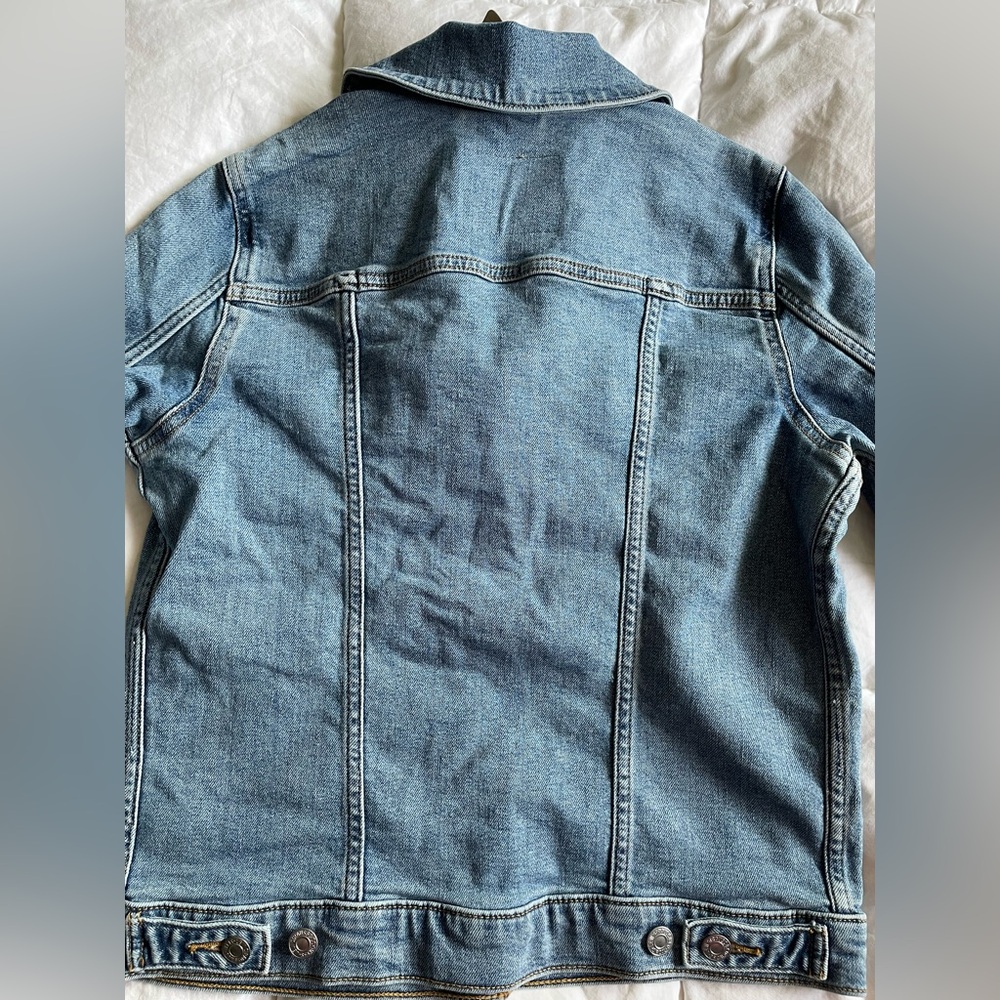 ⭐️Host Pick⭐️ NWT Levi's Light Blue Denim Trucker Jacket women’s small - Picture 12 of 14